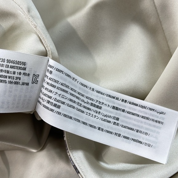 Abercrombie & Fitch NWT Satin Snakeskin Print Crop Low Back Sleeveless Top XL - Picture 8 of 11